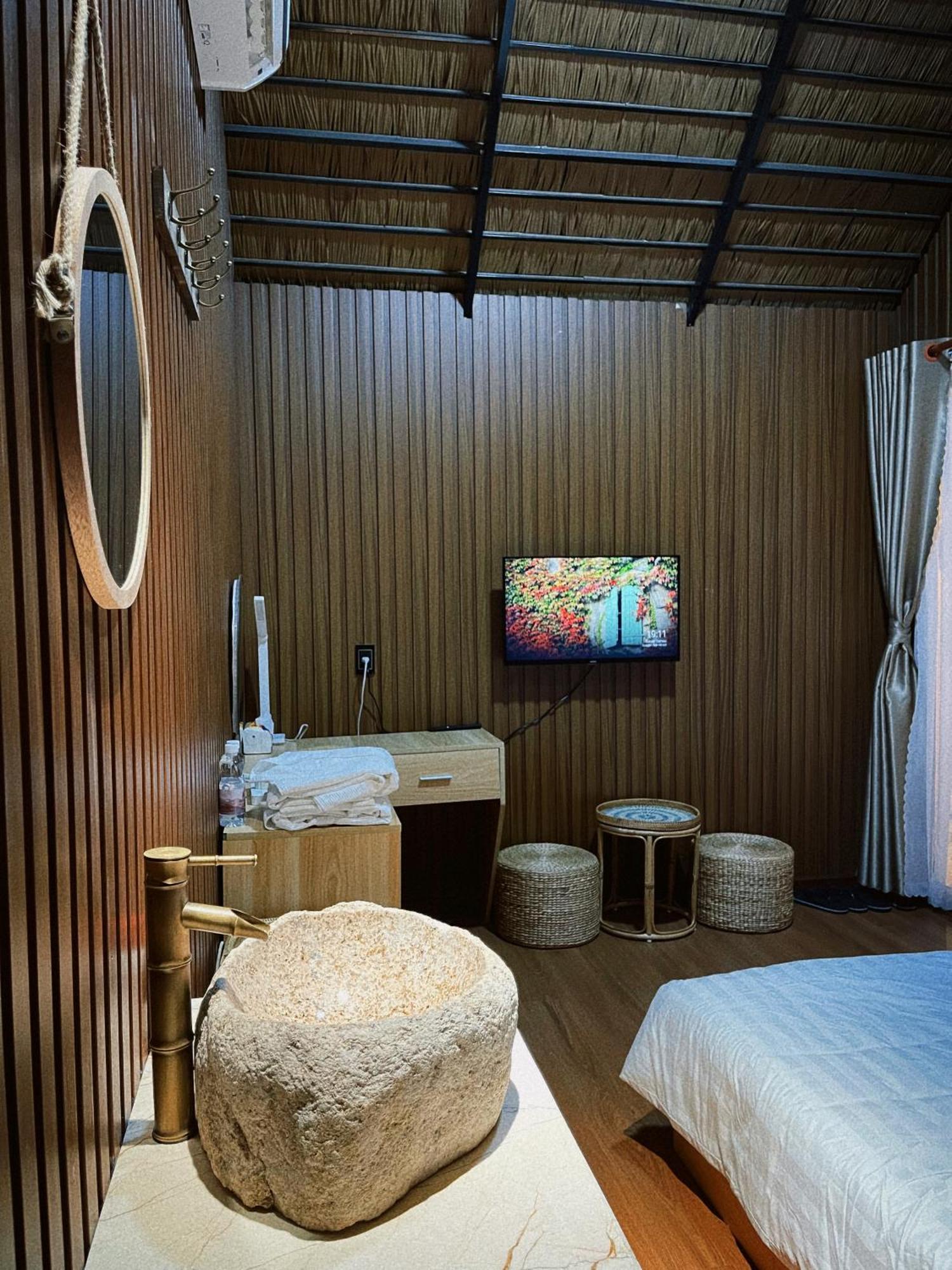 La Garden Homestay Лонгсюен Экстерьер фото