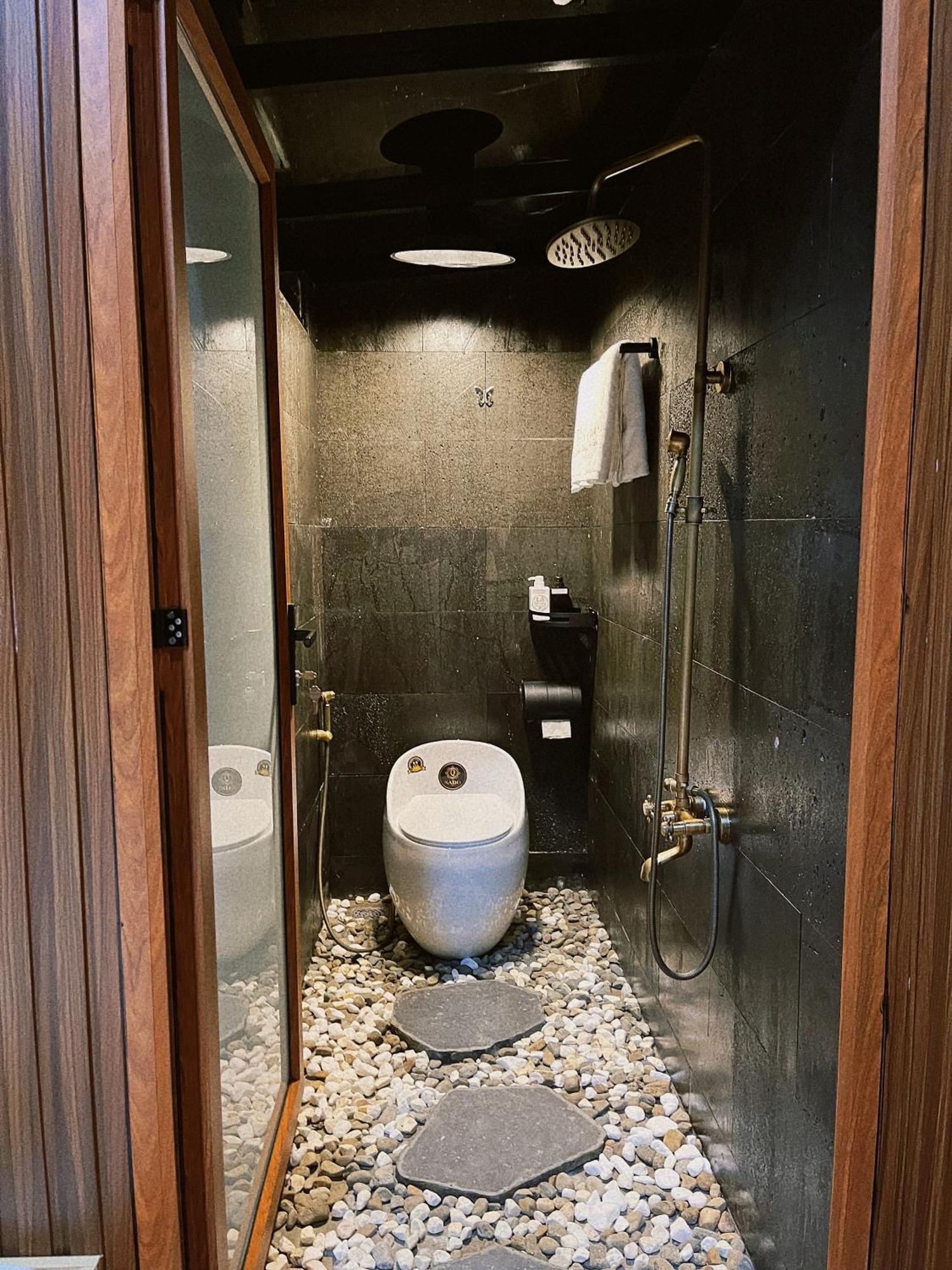 La Garden Homestay Лонгсюен Экстерьер фото