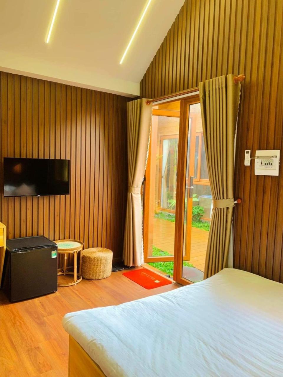 La Garden Homestay Лонгсюен Экстерьер фото