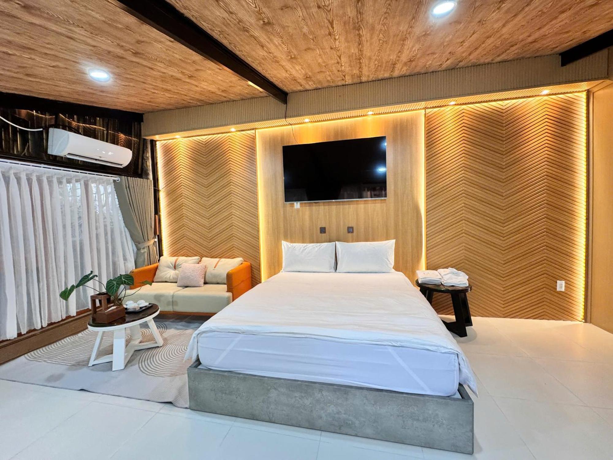 La Garden Homestay Лонгсюен Экстерьер фото