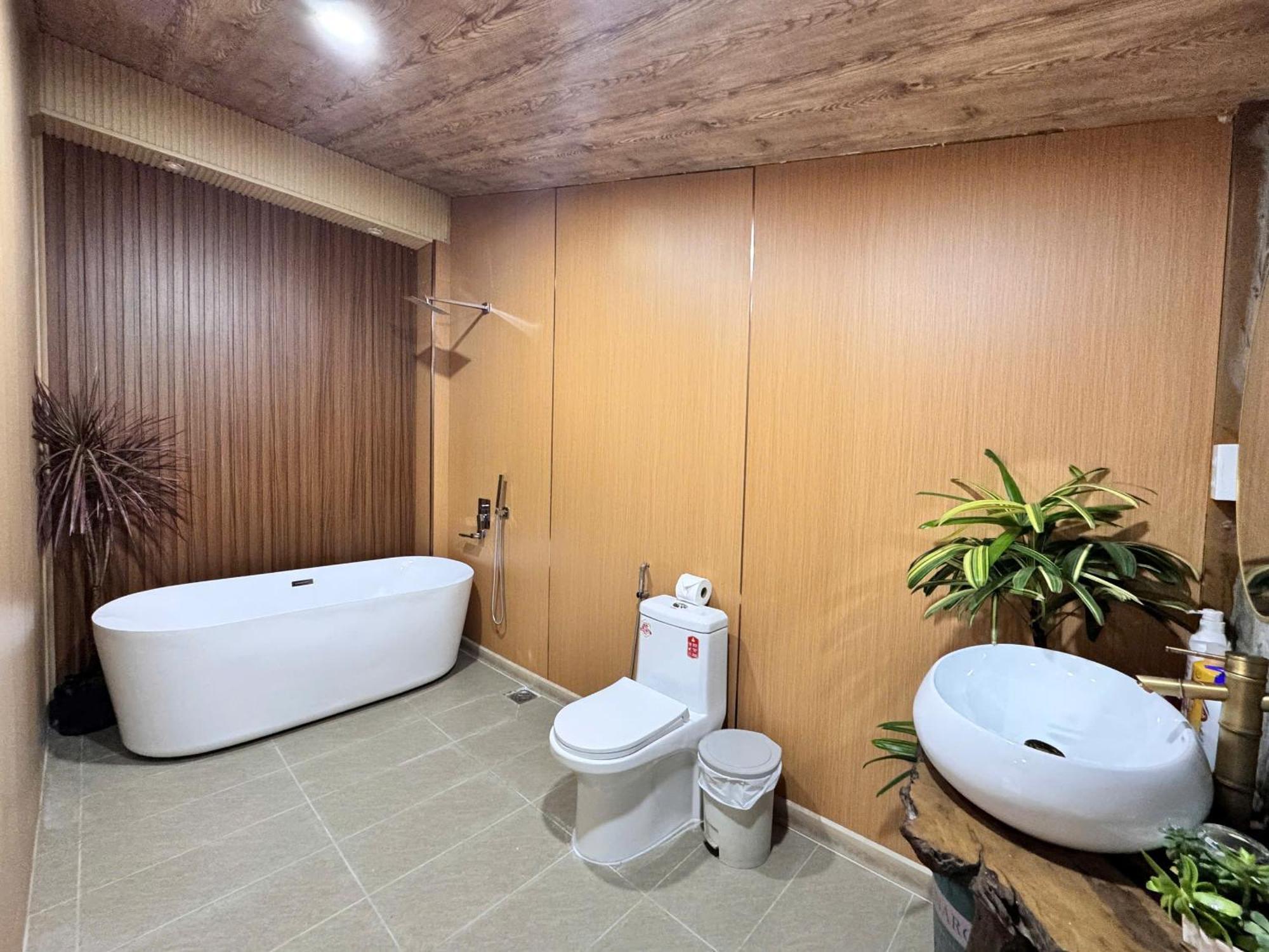 La Garden Homestay Лонгсюен Экстерьер фото